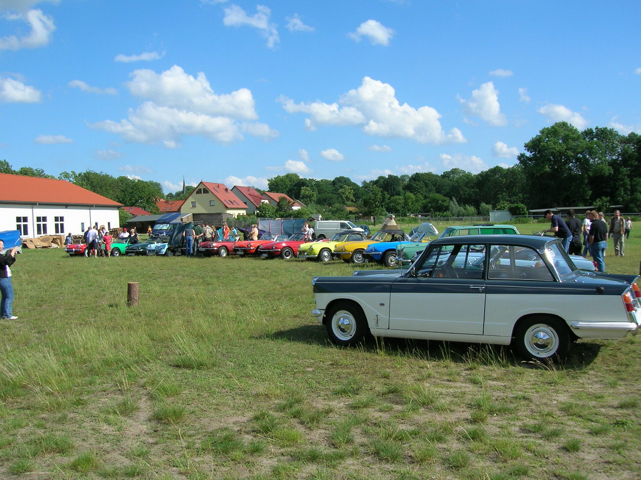 Juni 2007 - Der Spitfire Club Berlin l&auml;dt ein zum 25. Geburtstag und wir feiern gerne mit!